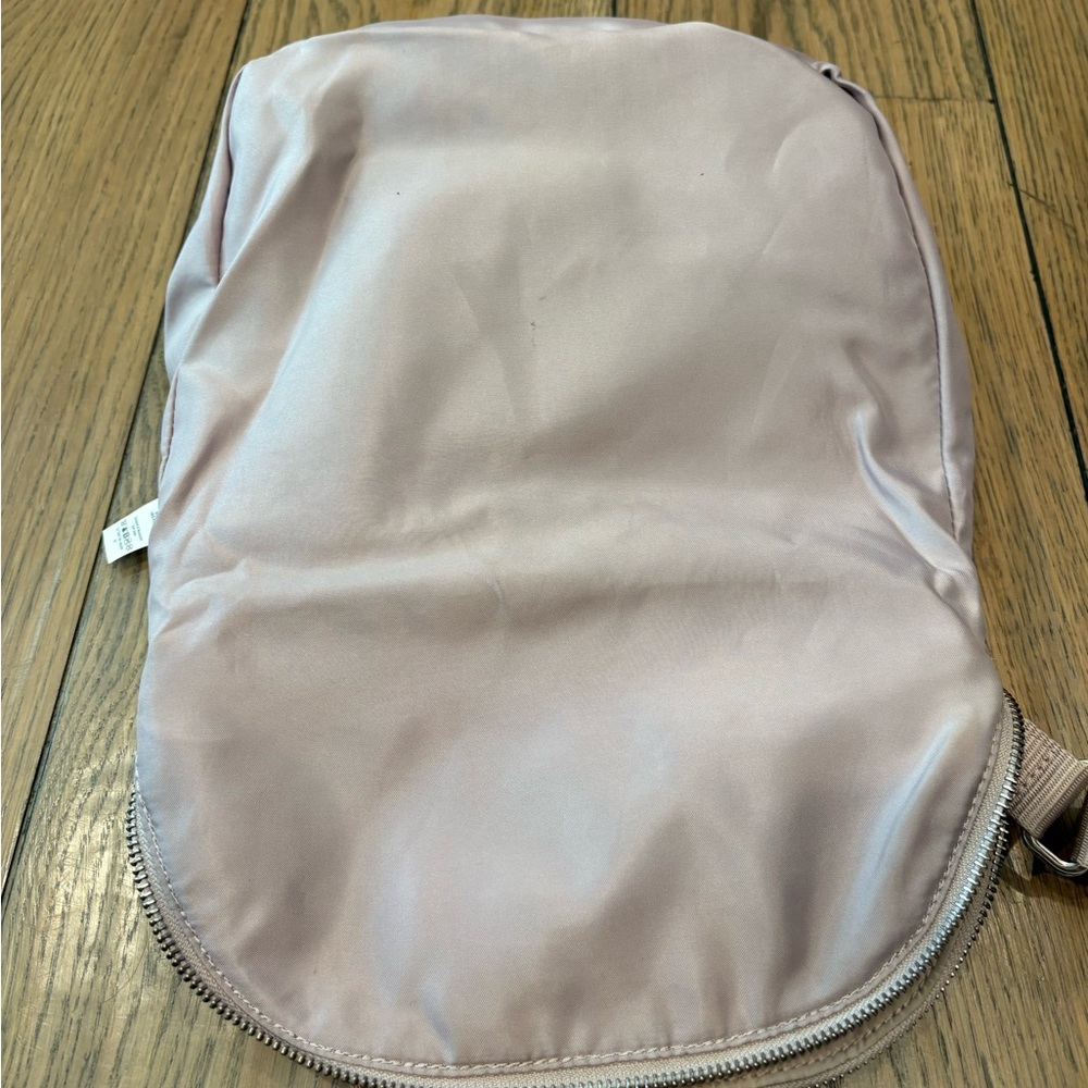Lululemon Festival Bag -  Light Pink Crossbody Bag 5L - Picture 7 of 7